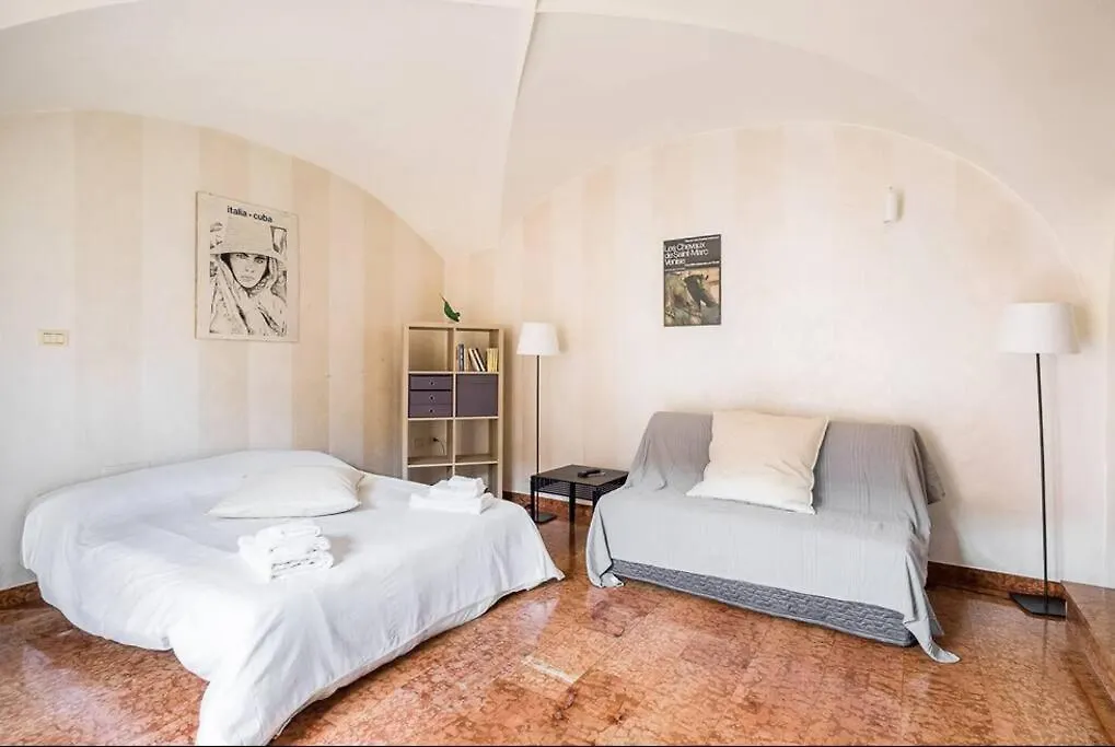 Fantuzzi Home Bolonya İtalya