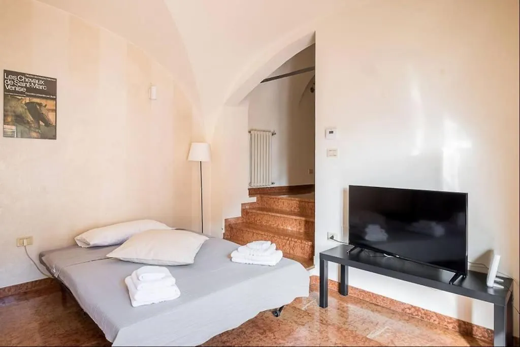 Fantuzzi Home Bolonya Daire